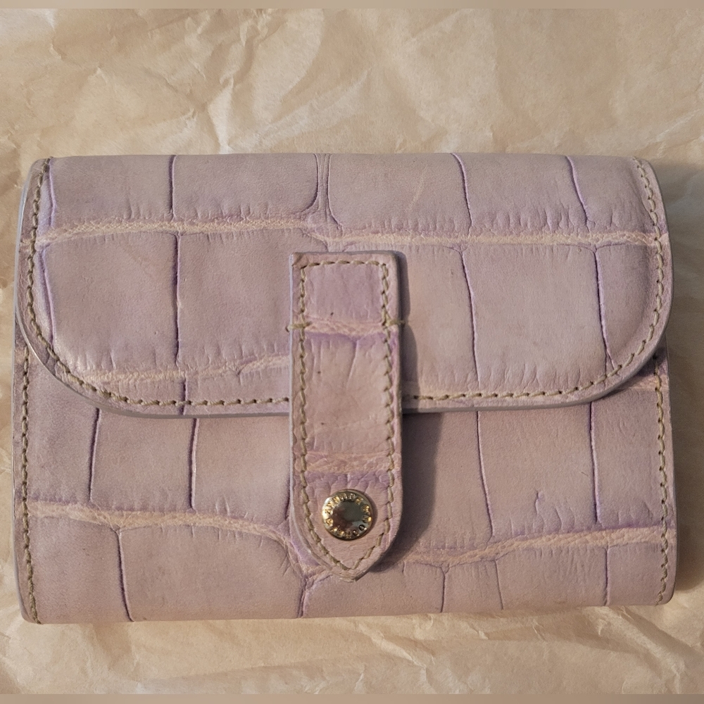 Dooney & Bourke small wallet